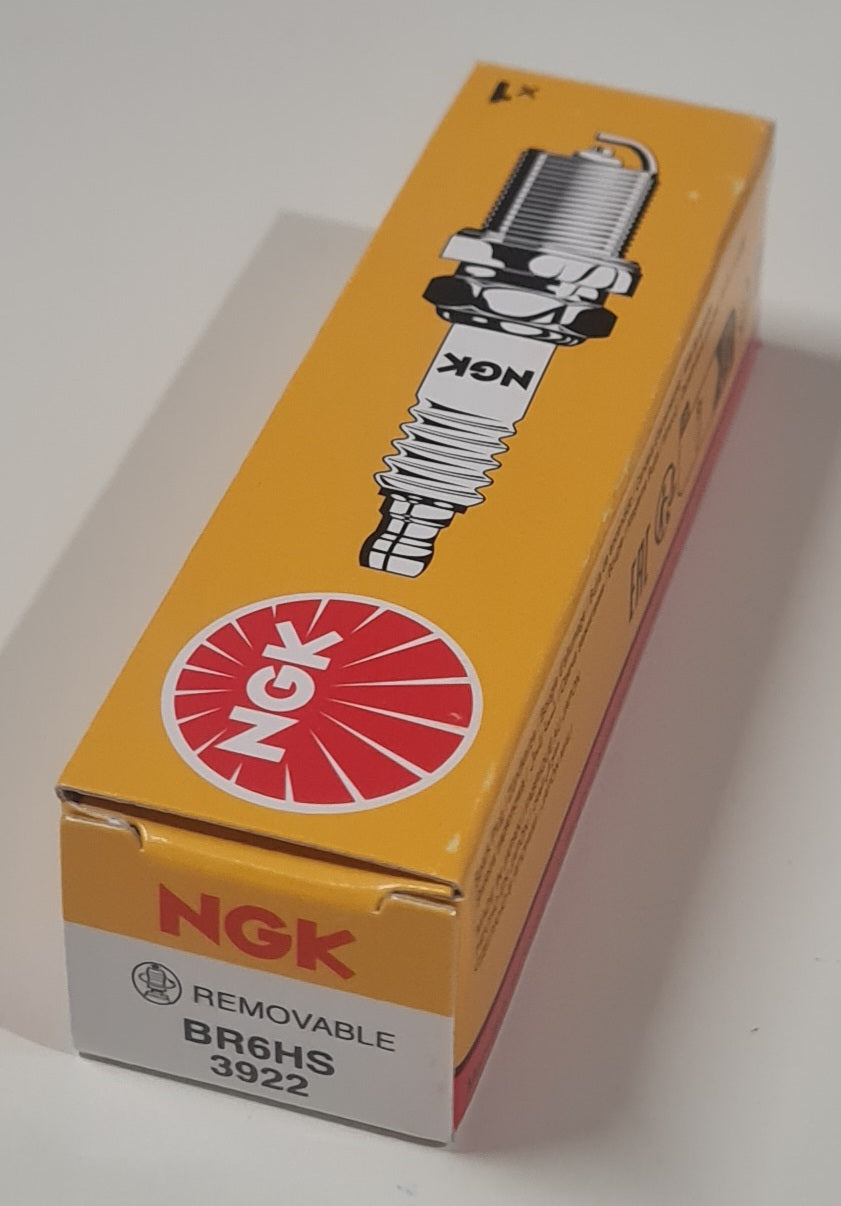 Bougie NGK BR6HS pour moteurs Honda G30 G40 G42 G50