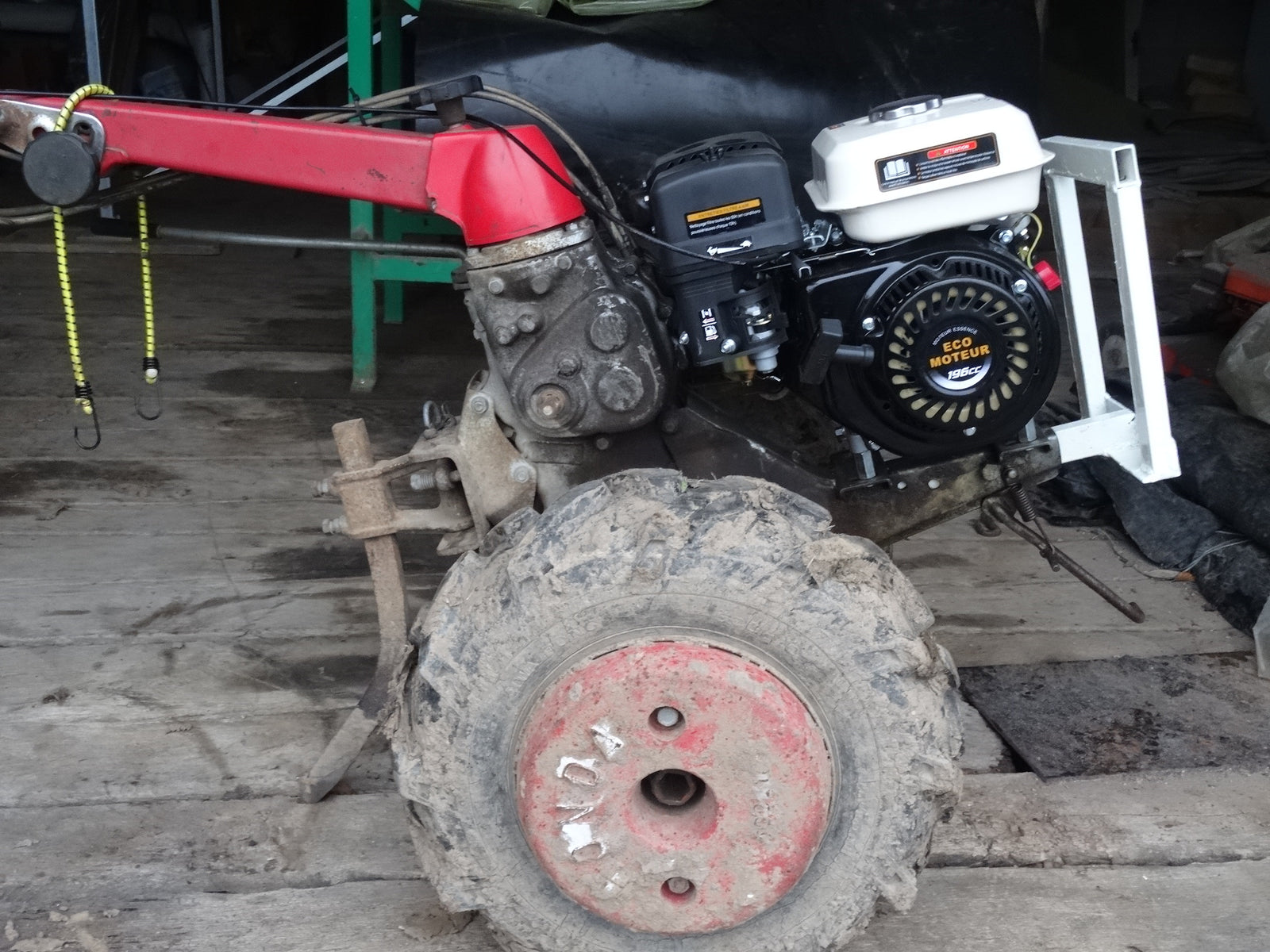 Remotorisation HONDA F42 avec moteur écomoteur EM65 avec arbre de 22mm