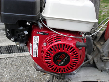 Remotorisation Honda F28 avec Honda G160 QX