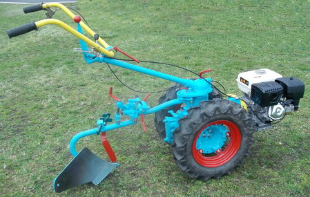 Remplacement sur un motoculteur Staub PPX2 avec un moteur Ecomoteur EM90