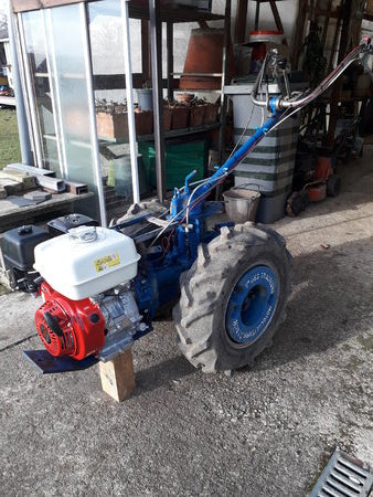 Remplacement moteur Villiers sur Staub PPX2 avec un moteur Honda