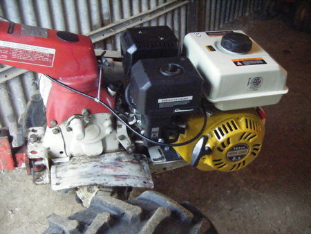 Iseki KC350 avec Moteur Villiers G200VFC