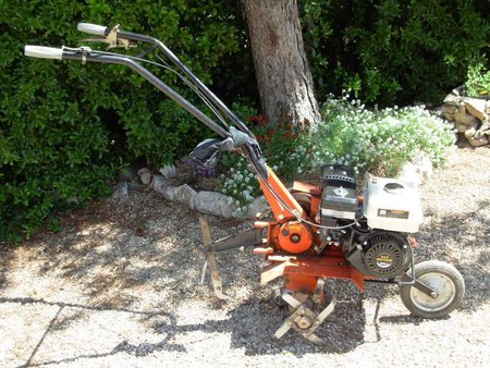 Combinette Hako, ancien moteur Bernard W117bis remplacé par EM65-X 6.5CV