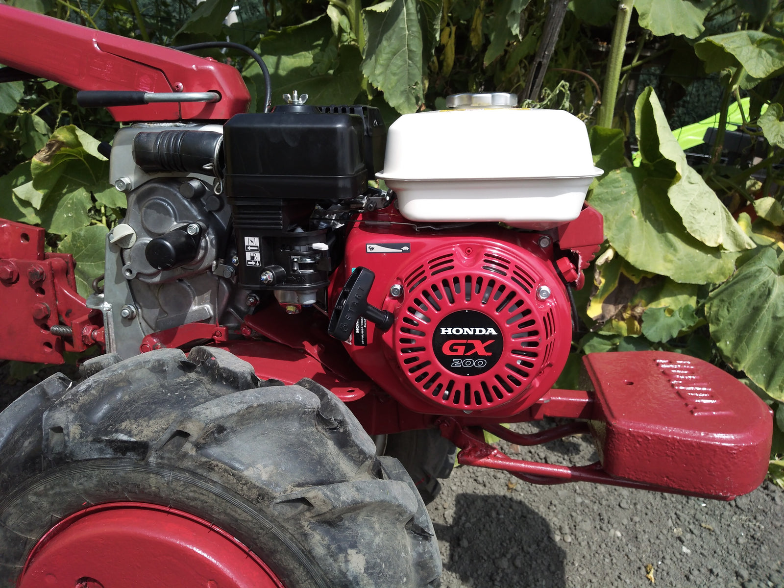Remotorisation HONDA F560 avec un moteur Honda GX200-SX (20mm)