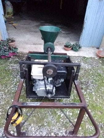 Broyeur à carcasses avec moteur villiers G390-VFS-B