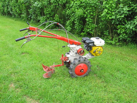 Remotorisation Iseki KC4 avec Villiers G200