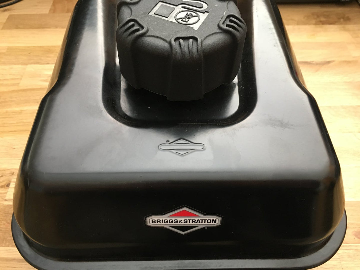 BRIGGS &amp; STRATTON 750 TANK